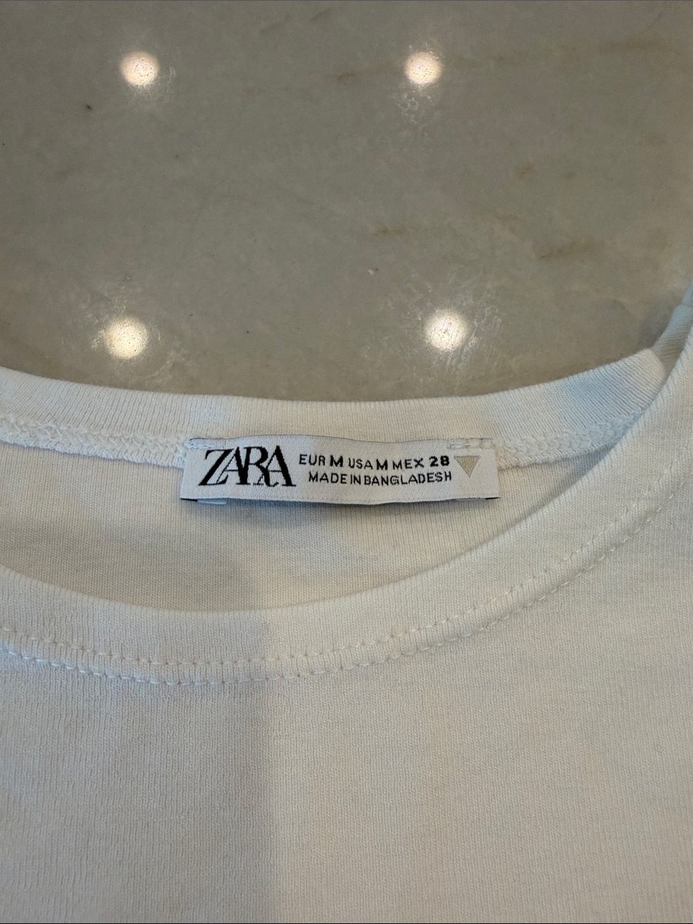 Zara White Short Sleeve Boxy Tee - Picture 2 of 3